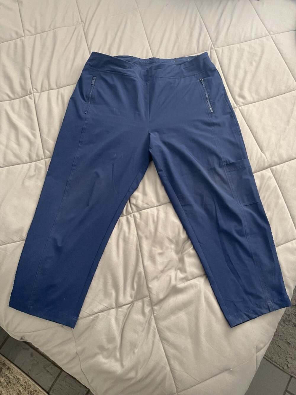 Chico's Zenergy Passport Blue Active Pull-On Pants - Size 2.5 (US 14)